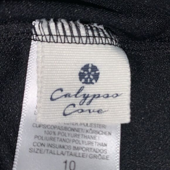 Calypoo Cove Black Center Sorunched Ruffle One Piece Swimsuit Size 10 - Picture 8 of 9